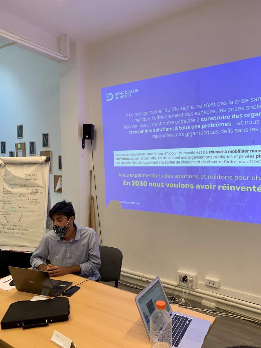 DO est présente ce matin au <a href="/pejfrance/">Parlement européen des Jeunes - France</a> pour présenter ses expérimentations démocratiques ! Cette expérience sera mise à contribution dans le cadre d'un projet d’éducation à la citoyenneté via le numérique mené par les Parlement Européen des Jeunes et ses partenaires.