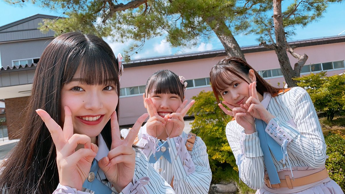 nanako_nsmr's tweet photo. 今日は新潟県五泉市へ行ってきました☺️
五泉織物工業協同組合さんで撮影してきたんだ〜😊
かーわいいお二人とも1日一緒に入れて幸せだった〜🌸
温かいスタッフの皆様のおかげで楽しい時間を過ごせました✨
また詳細をお楽しみに〜✌️ https://t.co/E4ieoxmfJ7