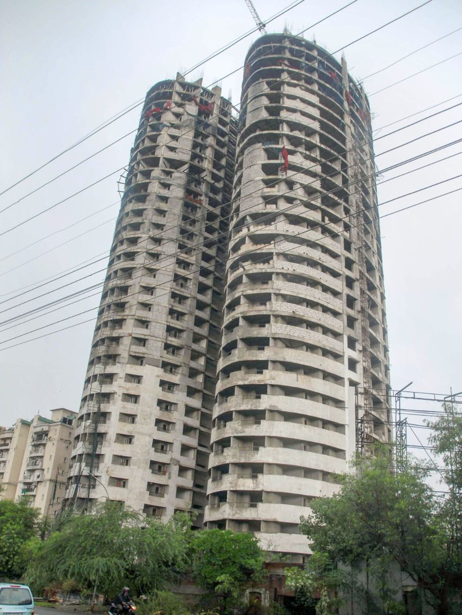 Nation_calling's tweet photo. Demolish Supertech's 40-storey twin towers in Noida, orders SC
#Noida https://t.co/zdvGg55yL5