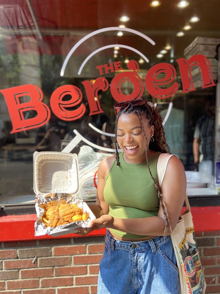 What's the awesome, warm, exciting feeling you get when you use Dashible? You're experiencing Transactional Utility - the happiness a consumer gets from the perceived value of a deal. bit.ly/3BoYfT6

 #economics #transactionalutility #shoplocal