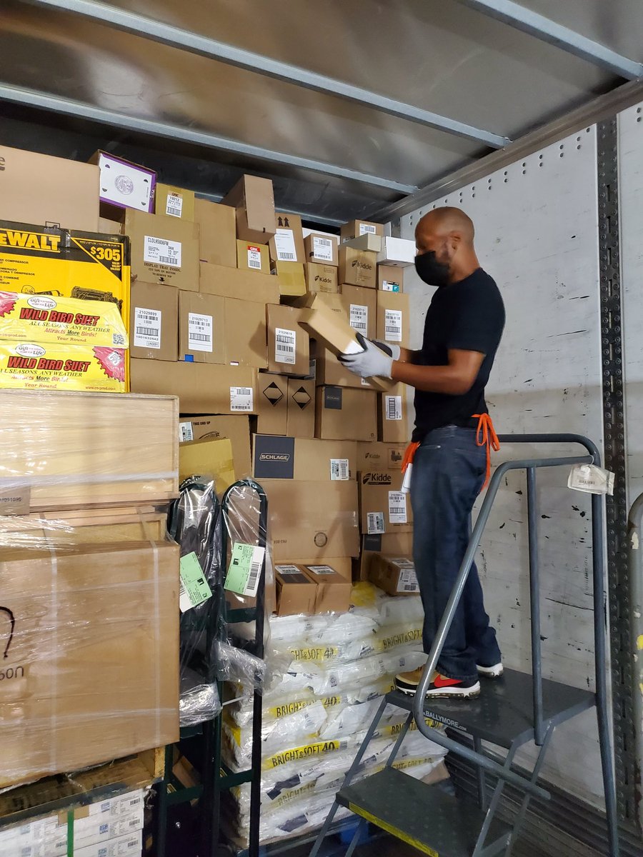 Shout our to 1 of our new hires Bobby Mosley, using the step stool, taking it to the top, working in the Green Zone, UTILIZATION. <a href="/rdc5088WCOL/">RDC5088 WColumbia</a> <a href="/5088JeremyL/">Jeremy L.</a> <a href="/DorendaPortee/">Dorenda Portee</a> <a href="/KShirell1/">K.Shirell</a> <a href="/AG_5088/">Anthony Green</a>