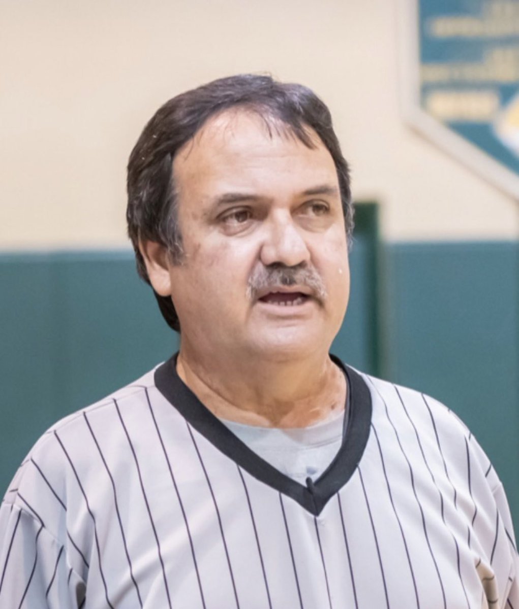 MIATripleThreat's tweet photo. Rest In Peace to Miami Basketball Legend & close friend Bárbaro “BOB” Corela🙏🏽 You will always be remembered🙌🏽 #NeverForgotten #Legend #MiamiHigh #Bob #RIP https://t.co/x7UI50AVH0