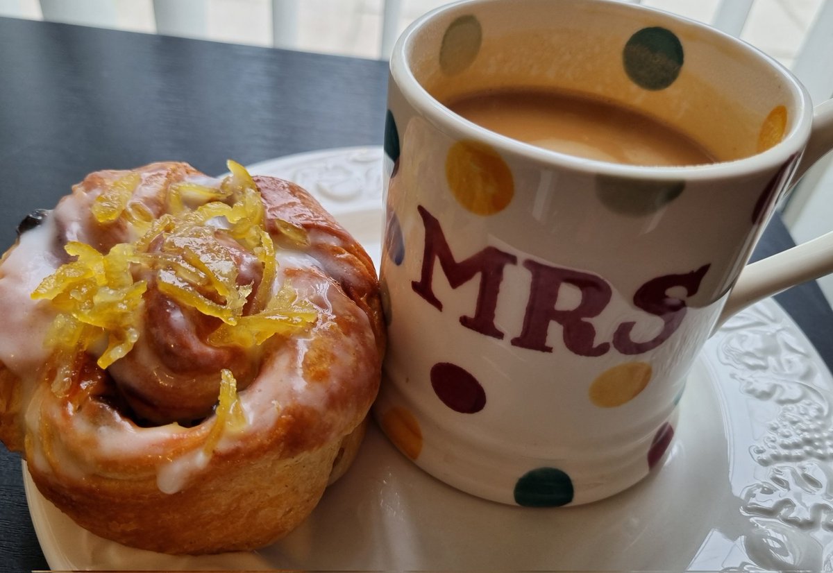 Quaintrelle21's tweet image. When the Mrs wants some tea.....
#LemonTwist