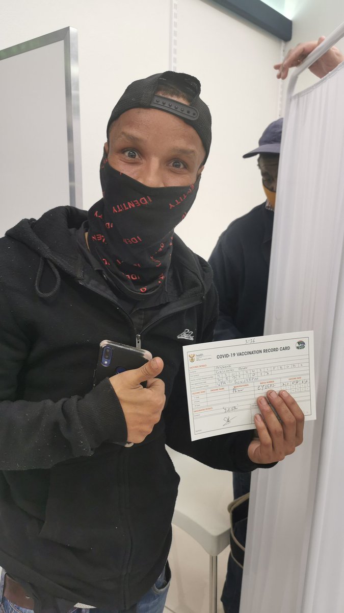 It's Deaf awareness week so sending a big shout out to <a href="/Clicks_SA/">Clicks</a> Kenilworth for assisting our Deaf staff get their vaccinations🤟🤟🤟