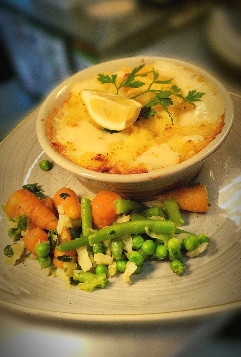 Have you tried our fish pie yet?
If the answer is no then you're definitely missing out!

King prawns, salmon &amp; smoked haddock in a creamy white wine sauce, topped with parsley &amp; mature Cheddar mash, served with steamed greens &amp; glazed Chantenay carrots...

Can we say yum? 😍