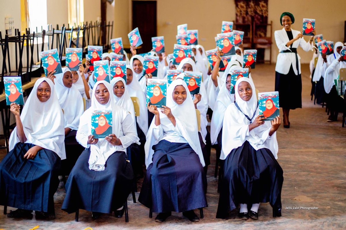 S/O kwa <a href="/jaliluzaid/">Jalilu Zaid</a> kwa picha nzuri Sana kusindikiza uzinduzi wetu #HERstory #SAMIA