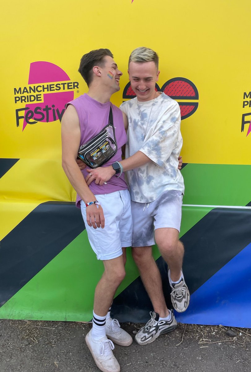 LewisKTV's tweet photo. 🏳️‍🌈❤️ https://t.co/Ckgh1e7XeA