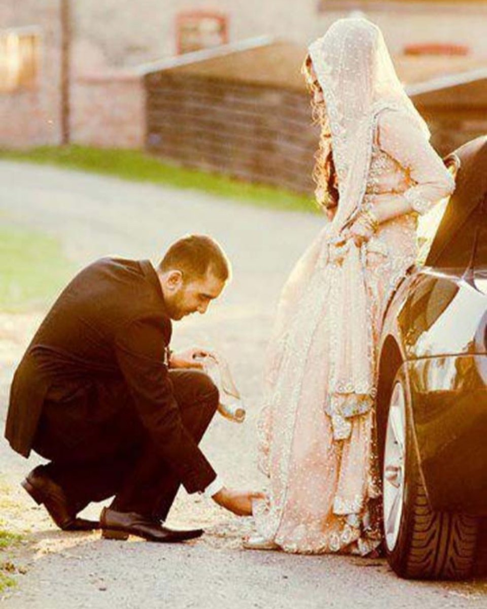 MarriagesCom tweet picture