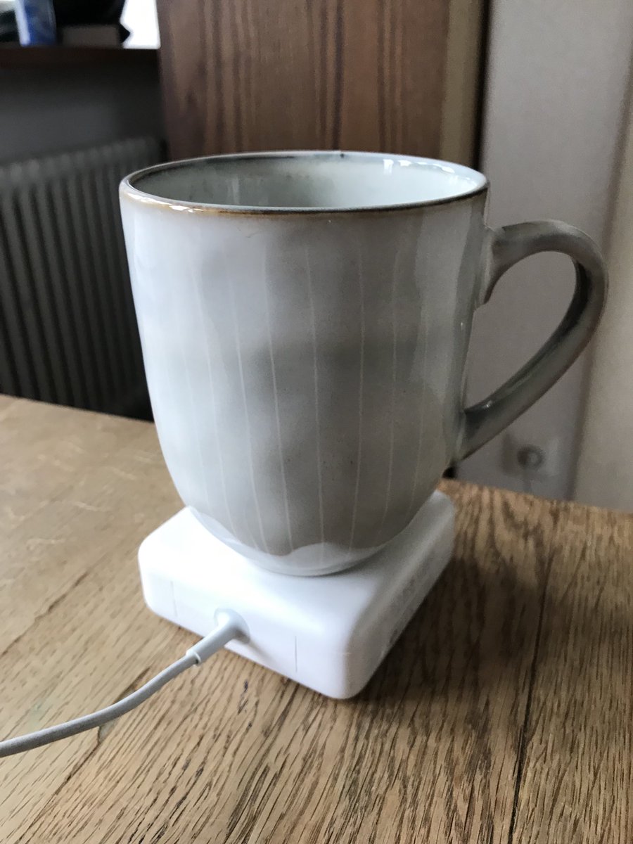 LissaPelzer's tweet photo. Iβve found a use for my overheating laptop charger. Tea keeper-warmer #WriterHacks https://t.co/HHm3xkwynB