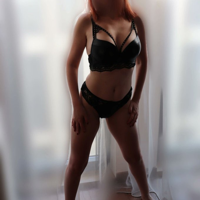 Admire me 🔥❤ I think I deserve it 😊 #confidence #model #Fancentro #pocketstars  https://t.co/3ksdkYsnK9<a href="/tag/confidence"class="tags">#confidence</a><a href="/tag/model"class="tags"><span>#model</span></a><a href="/tag/fancentro"class="tags"><span>#fancentro</span></a><a href="/tag/pocketstars"class="tags"><span>#pocketstars</span></a>