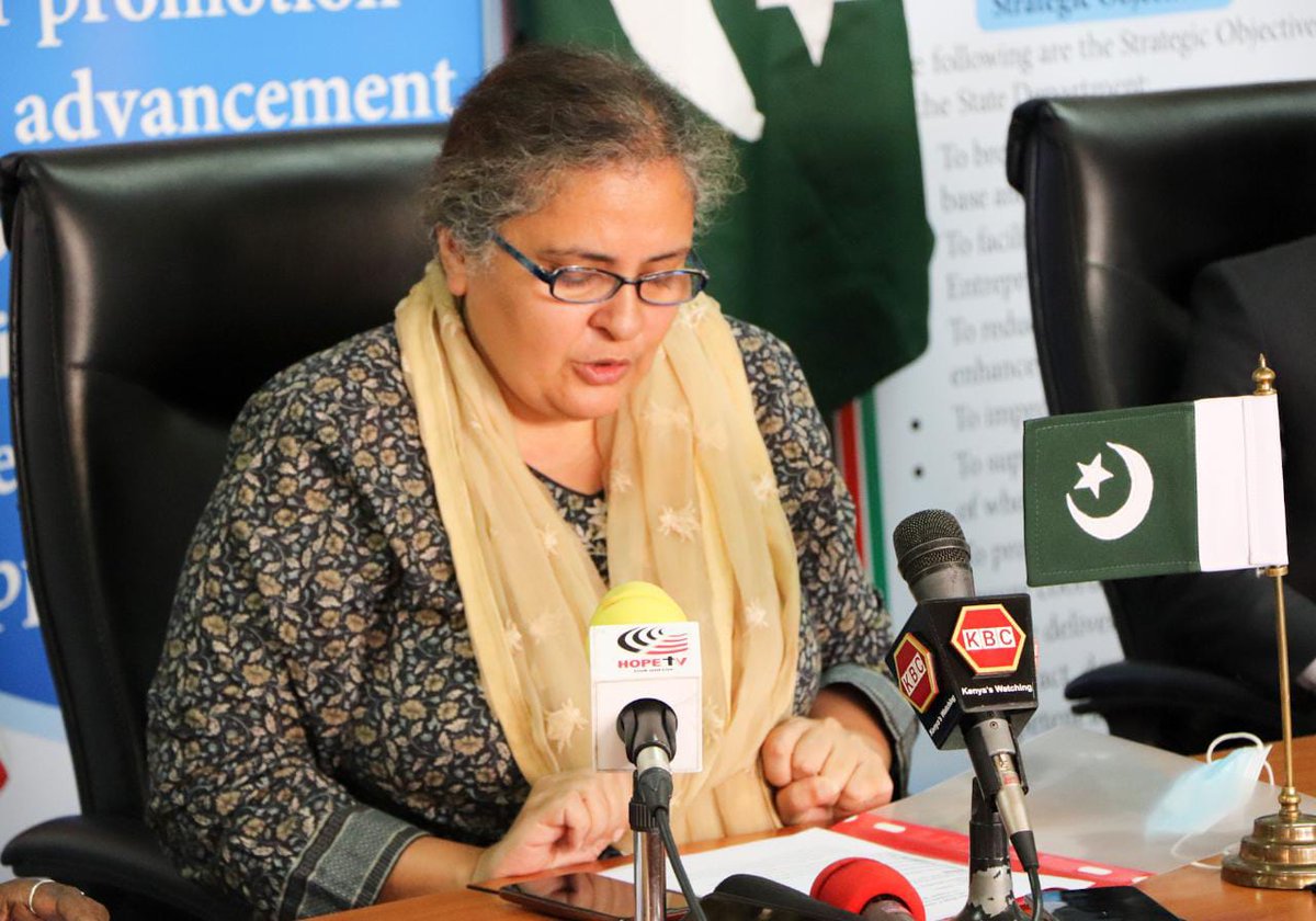Trade_Kenya's tweet photo. Pakistan formally removes contentious attestation fee charged on Kenya's tea export documents paving way for improved trade collaboration between the two countries - CS MoITED Hon @maina_betty during joint press briefing with Pakistan High Commissioner to Kenya H.E Saqlain Syedah https://t.co/DNSemwMoO9