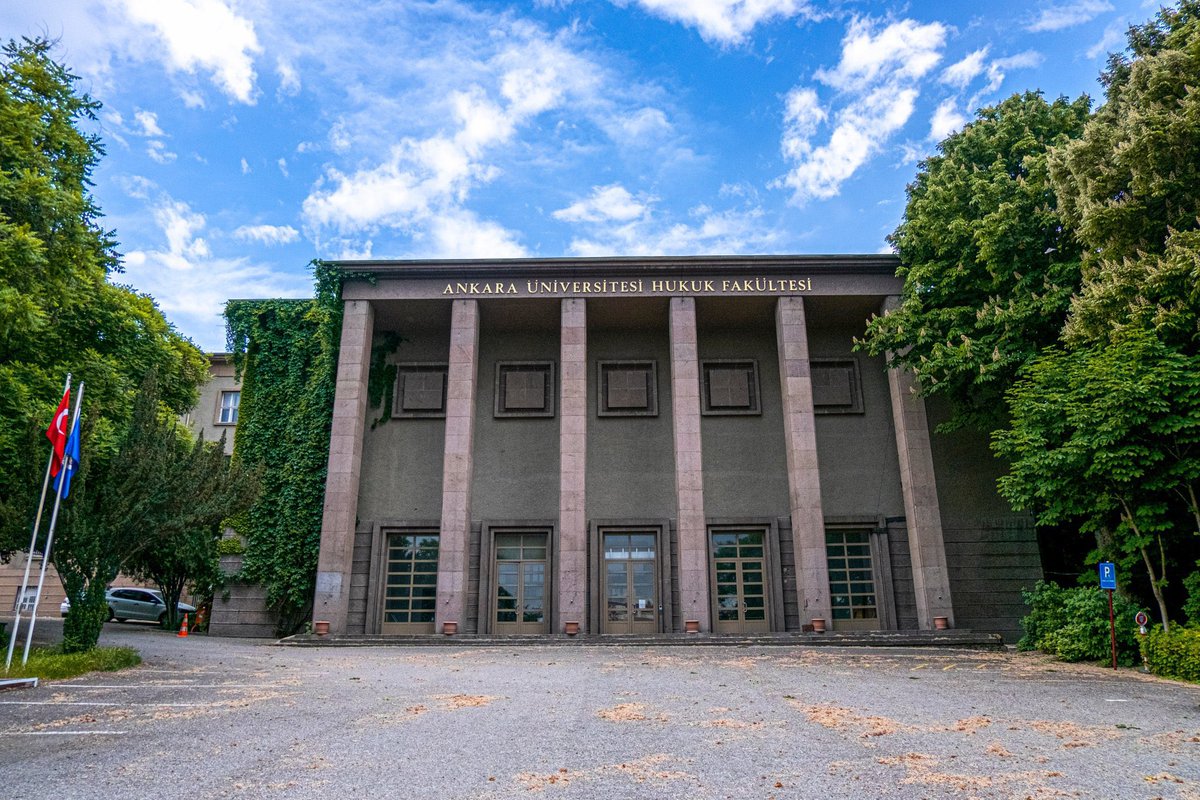 Ankara Üniversitesi Hukuk Fakültesi’ni kazanan arkadaşlarımızı tebrik ederiz.2021 girişliler için kurulan whatsapp grubumuza katılmak için grup linkimiz: chat.whatsapp.com/If4hYrrRqzeDvl…
#aühf #auhf #Acıklandı #sınavagirmiyoruz #ueniversite