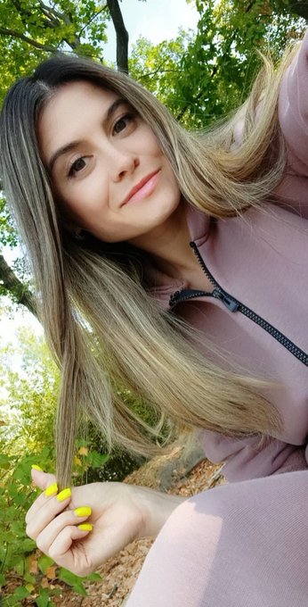 Tons of exclusive content including videos, photos, messages and I added more perks for you ! 💜 👉👉👉 https://t<a href="/tag/adult"class="tags"><span>#adult</span></a><a href="/tag/camgirl"class="tags"><span>#camgirl</span></a><a href="/tag/nsfw"class="tags"><span>#nsfw</span></a>