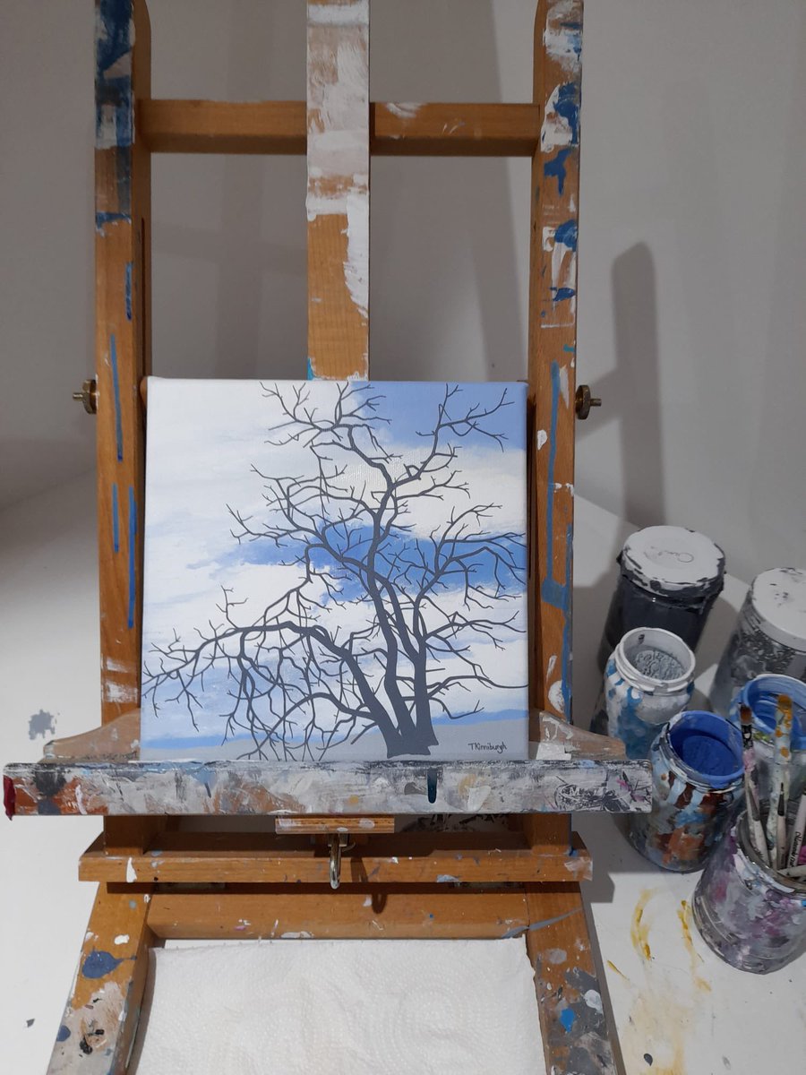 tkinniburghart's tweet photo. Miniature painting completed for The Prince’s Trust charity sale. The sale will be part of @contemporaryartfairs Surrey, 24 -26 Sept. I will also be there in the main exhibition hall at stand 15. PM if you’d like some discounted tickets #artfair #surrey #affordableart #art https://t.co/tnDygAuhe9