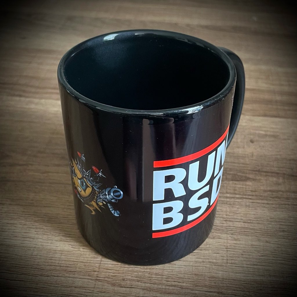 jcarnat's tweet image. Just received my customized  #OpenBSD /  #RunBSD mug from @wanapix_es. It looks great! Thank you 👍🏻