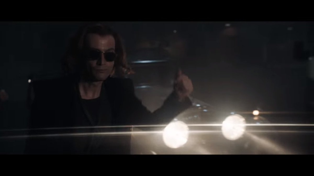 Gomenscripts's tweet image. [Crowley snaps his fingers. The lights go out.]