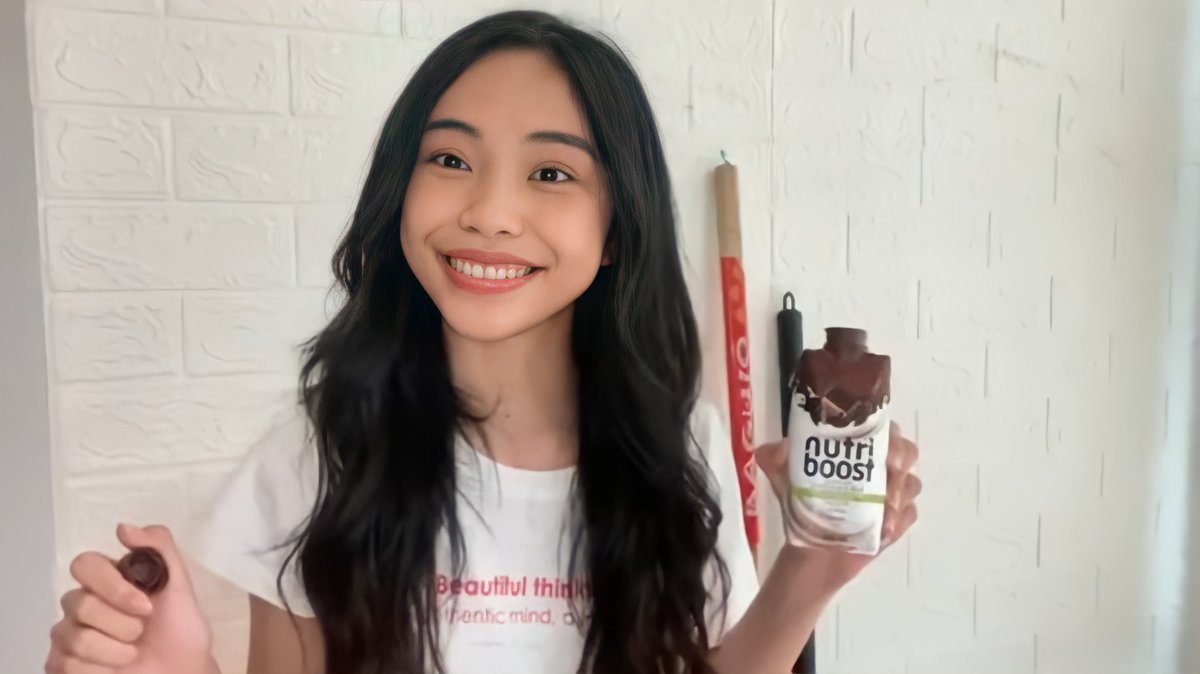 Skyrocket35's tweet photo. Wieee Stay healthy and boosted kiddos @maymayentrata07 @Barber_Edward_ ❤️🤎

MAYWARD ForNUTRIBOOST
#MayWard https://t.co/Hqo2YiQmLR