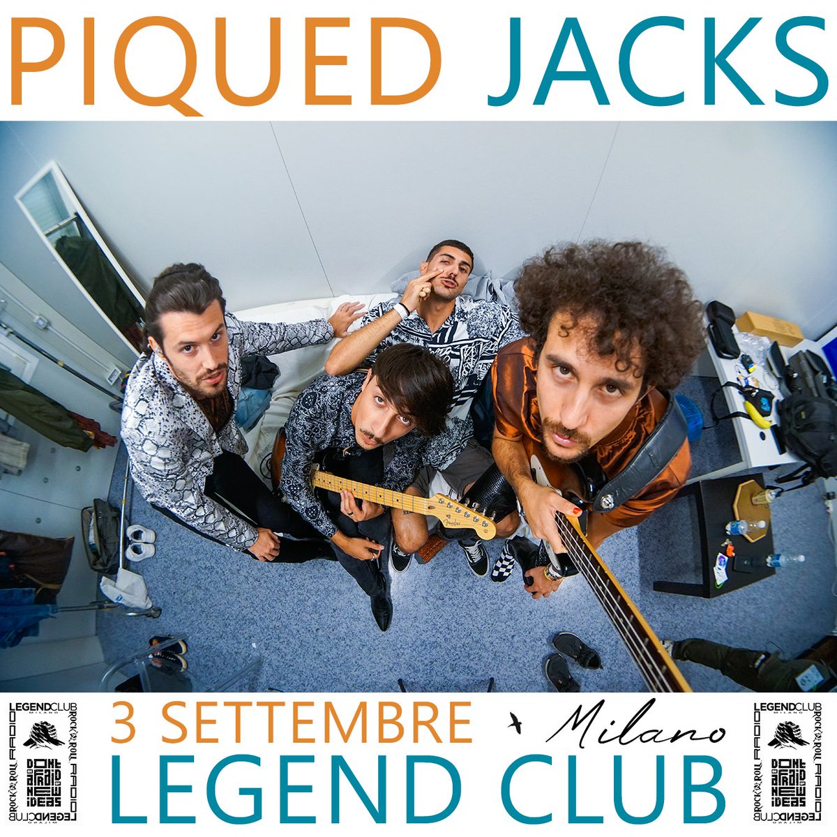 PiquedJacks's tweet photo. La mattina saremo in #Romania. La sera a #Milano. Sconsigliamo la #primafila. 🔧 VENERDÌ 3 SETTEMBRE // #legendclubmilano. Ci vediamo lì, vero? #synchronizerlive #SPACCAMILANO 📸 Andrea Liguori https://t.co/lN9vL6hAvD