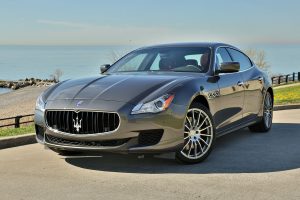 Мазерати грантуризмо спорт 1. Стоит мазерати. 2 at (405 л. Maserati quattroporte s, 2016. Мазератb грант туризмо.