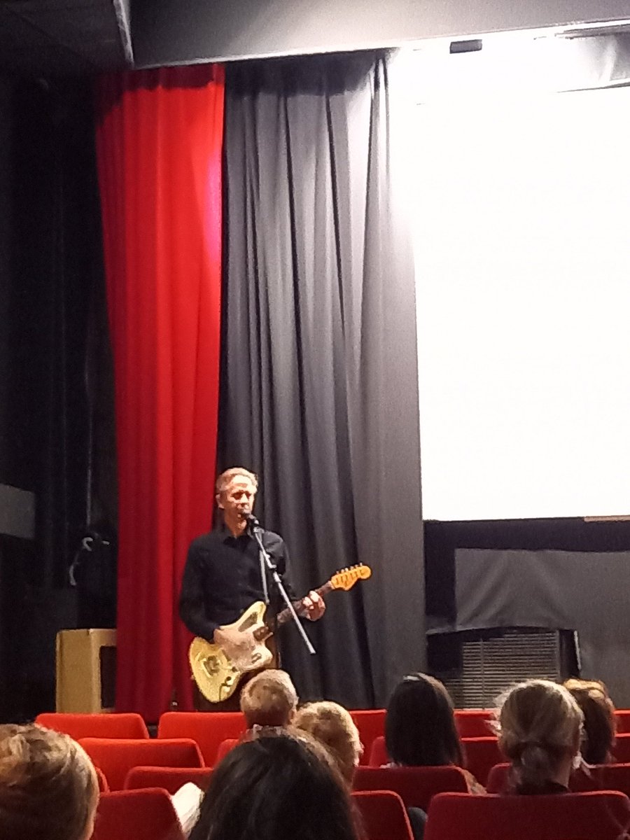 YannBreheret's tweet photo. Quelques photos de la soirée d'hier soir (concert + discussion) au Reflet Médicis, avec Patricia Mazuy et Théo Hakola
#PEAUXDEVACHES https://t.co/ndBMLHDIWf