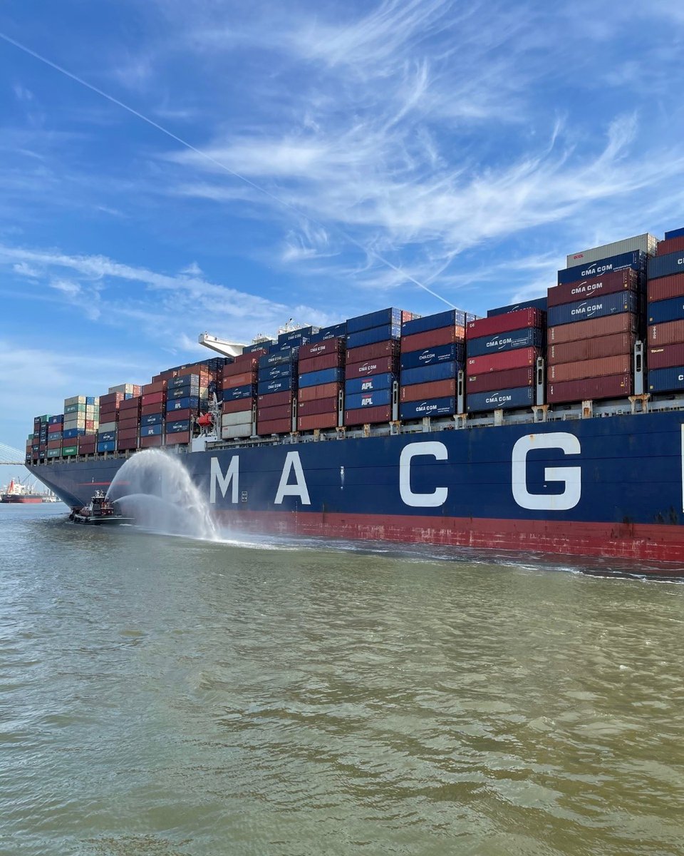 Riverboat views >>

We love being able to get an up close look at all the container ships that come through the port of Savannah. 
.
.
.
#Savannahriverboatcruises #savannah #georgiaqueenriverboat #travel #Foodie #sightseeing #georgiaports #ccmarcopolosavannah #cmacgmrecord