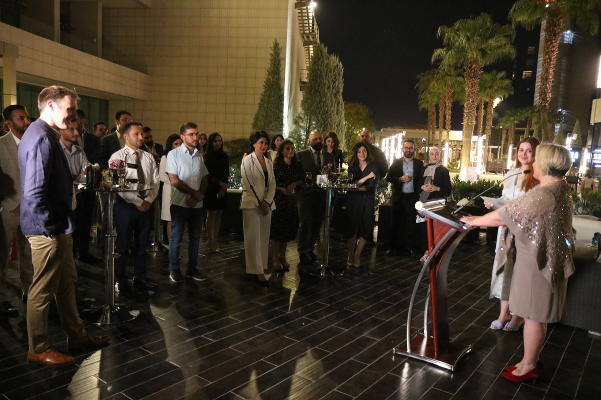 ukinerbil's tweet photo. Acting Consul General, @MelanieSmart17, had a great time presenting certificates to #KRI #Chevening scholars going to the UK to begin their studies in the next few weeks. We said goodbye and best of luck for their 1 year master’s programme in the UK. @CheveningFCDO  @ChevKurd https://t.co/Y3vBNPfkqs