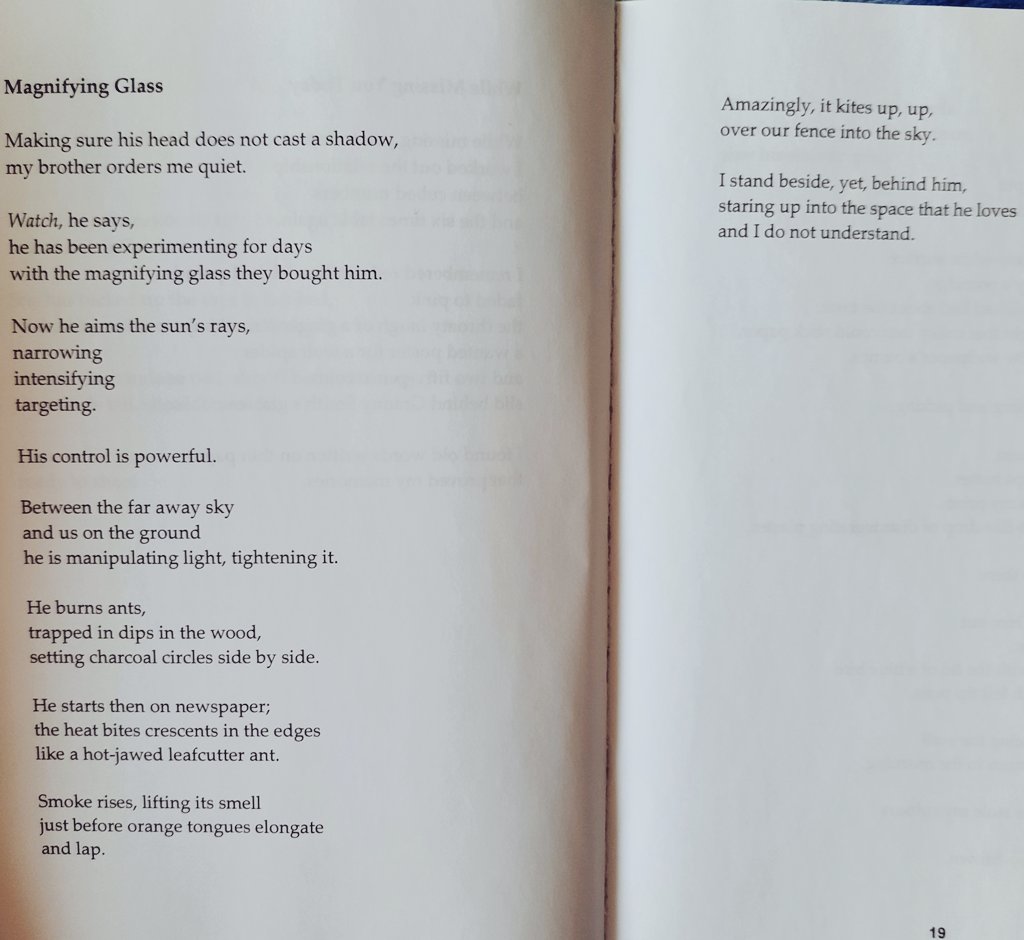 Ultimate Day 31 of #SealeyChallenge 🥳

Ending with a bang on #TopTweetTuesday 🎉

Thanks to @blackboughpoems and @maryfordneal for hosting 🤩

Celebrating with fellow challenger @soopoftheday's 🙌 

Magnificent poem #MagnifyingGlass 🔎🔥
