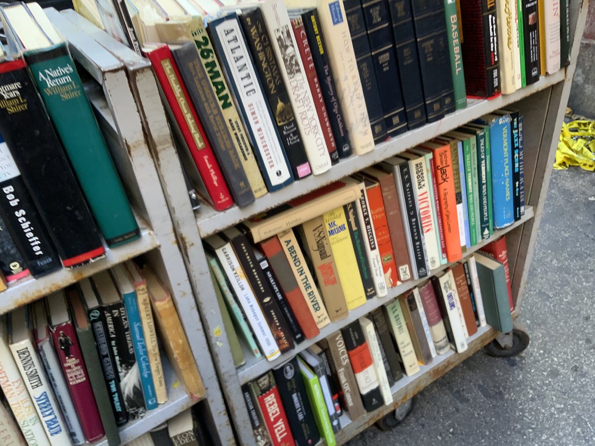 CelestinMonga's tweet photo. Inequality: students in Austria or the USA can buy great books for less than $5 and access essential knowledge almost for free. Meanwhile most African countries import books instead of producing them and governments tax them. Books are luxuries that African students can’t afford. https://t.co/glIWGGc6PS