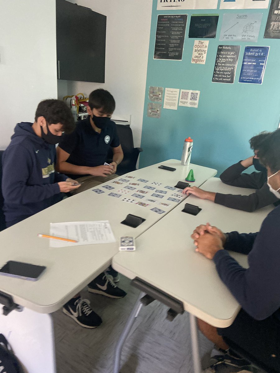 cruzteach's tweet image. CS Ss learning the #magicparity trick using error detection bits to detect changes in data #iteachCS #errordetection #pogil #binary #nbpsteam #room605