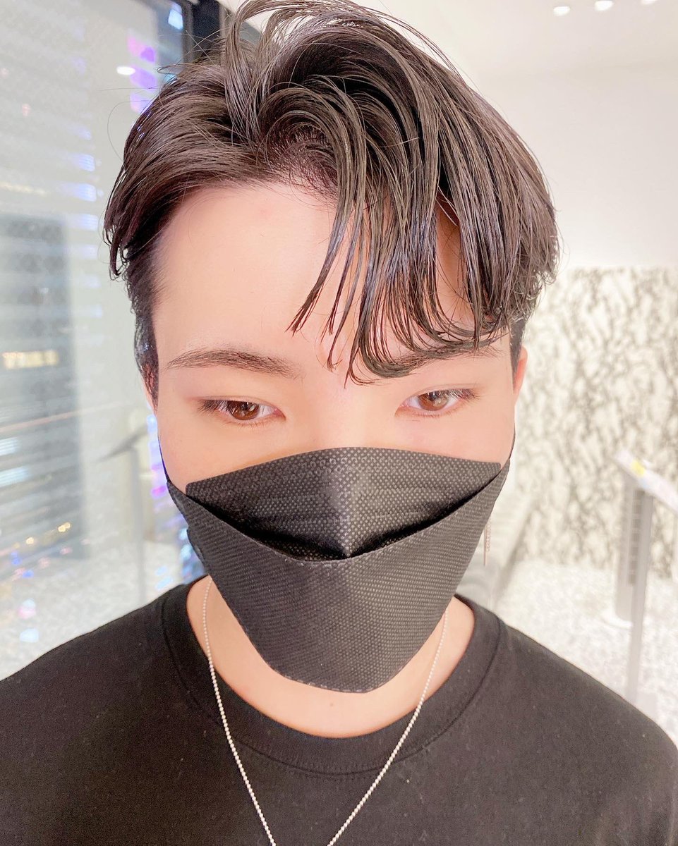 kenym27's tweet photo. 韓国風のガイルカット https://t.co/VterZRmol9