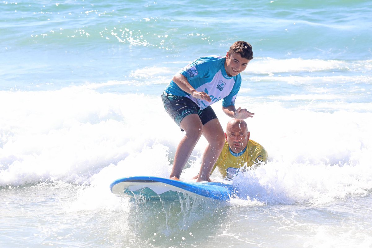 878costanova's tweet photo. ￼
🏄‍♂️ Ontem, na praia da Costa Nova, no primeiro dia de competição do Miss Costa Nova Cup, os Moços e Marinheiros foram apanhar umas ondas com a Associação Surf Aveiro. 🌊 https://t.co/9kEx6czMqu