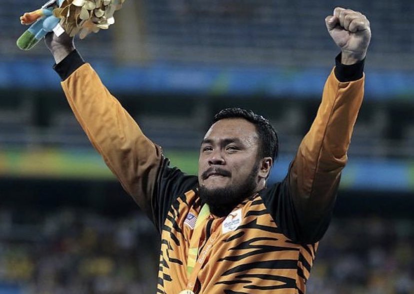 ally_azran's tweet photo. The face says it all. Pure determination and love for Malaysia. https://t.co/heneb0bSYY