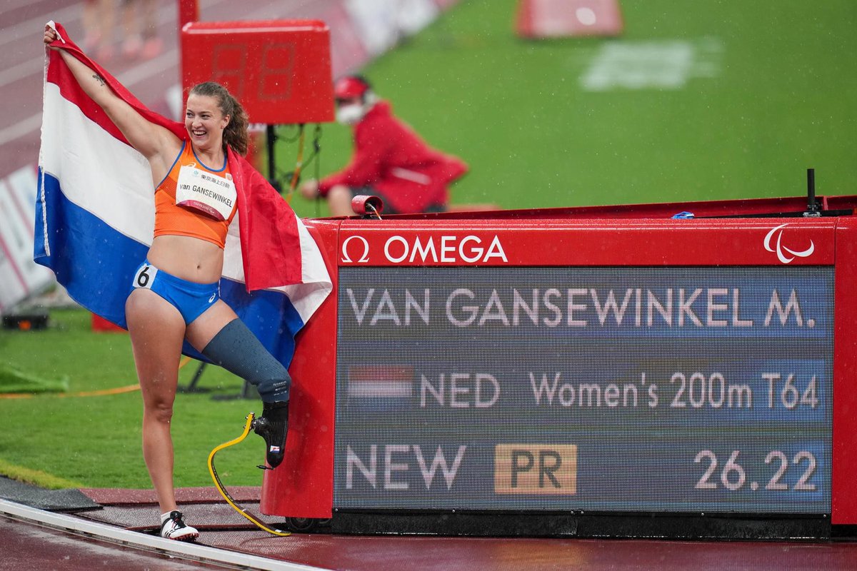 Yes! Marlene heeft vandaag een nieuw paralympisch record neergezet op de 200 meter! En daarmee een prachtige gouden medaille!! Kanjer!!!  #paralympics #paralympicgames  #tokyo2020  #tokyoparalympics #believeinyourself  <a href="/NOSsport/">NOS Sport</a> @teamnlinsta
(foto:@helenewiesenhaanphotography)