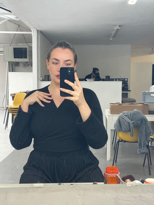On set today https://t.co/7AzTR4SX2m
