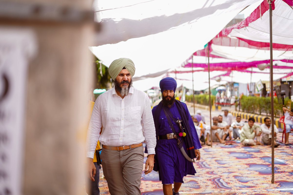 SinghSwaiman's tweet photo. Next up UP for the largest rally till date. Over 1 million people expected in attendance. September 5th https://t.co/GmpQLftg4B