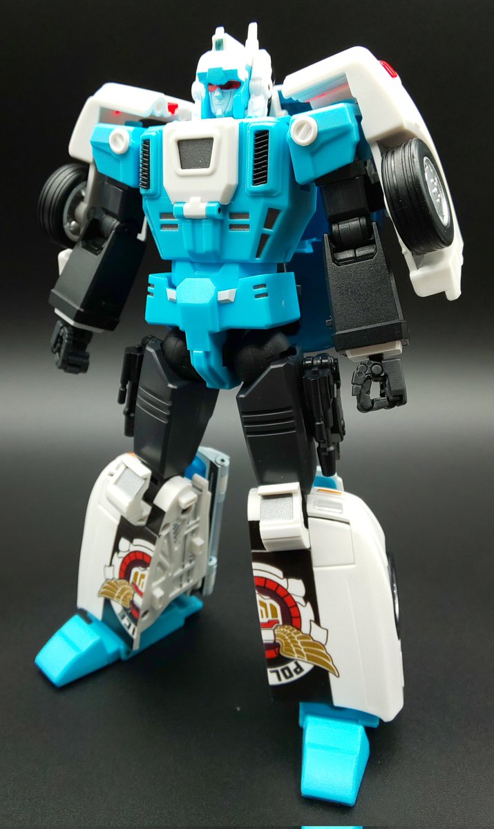 souris0519's tweet photo. カッコいい玩具はいじっていて自然に
カッコええやないか……
と呟いてしまう僕なんですが、これももちろんそう。
安定のFANS HOBBYのクオリティーと言っても良いかと思います。
SHOOTERに対してのHITTERなんでしょうか。
うむ、気に入りました。
あとは消防車だな😃
#ACEHITTER
#FANSHOBBY https://t.co/8YpT5mvJYj