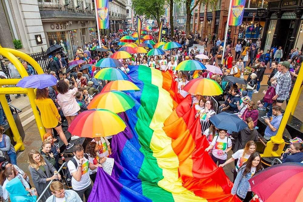 69mag's tweet image. .@BirminghamPride returns to the city this September, taking place over the weekend of Saturday 25th and Sunday 26th September 2021 🏳️‍🌈

Find out more here - 69-degrees.co.uk/birmingham/bir…

Visit Birmingham Pride's website below to get your tickets! 
birminghampride.com/tickets/