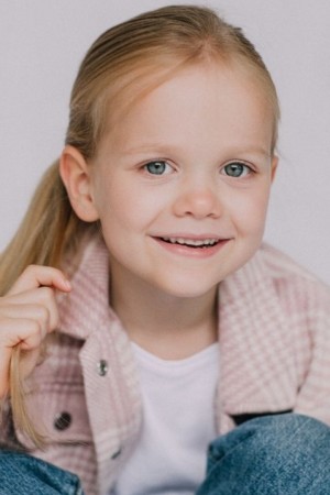 SophiecBobe's tweet photo. Good luck to Eadie and Katie casting for a role in a feature film! @bonnieandbetty1 @GemBobe #Childactors #teambobe https://t.co/XIY7IsHnTa
