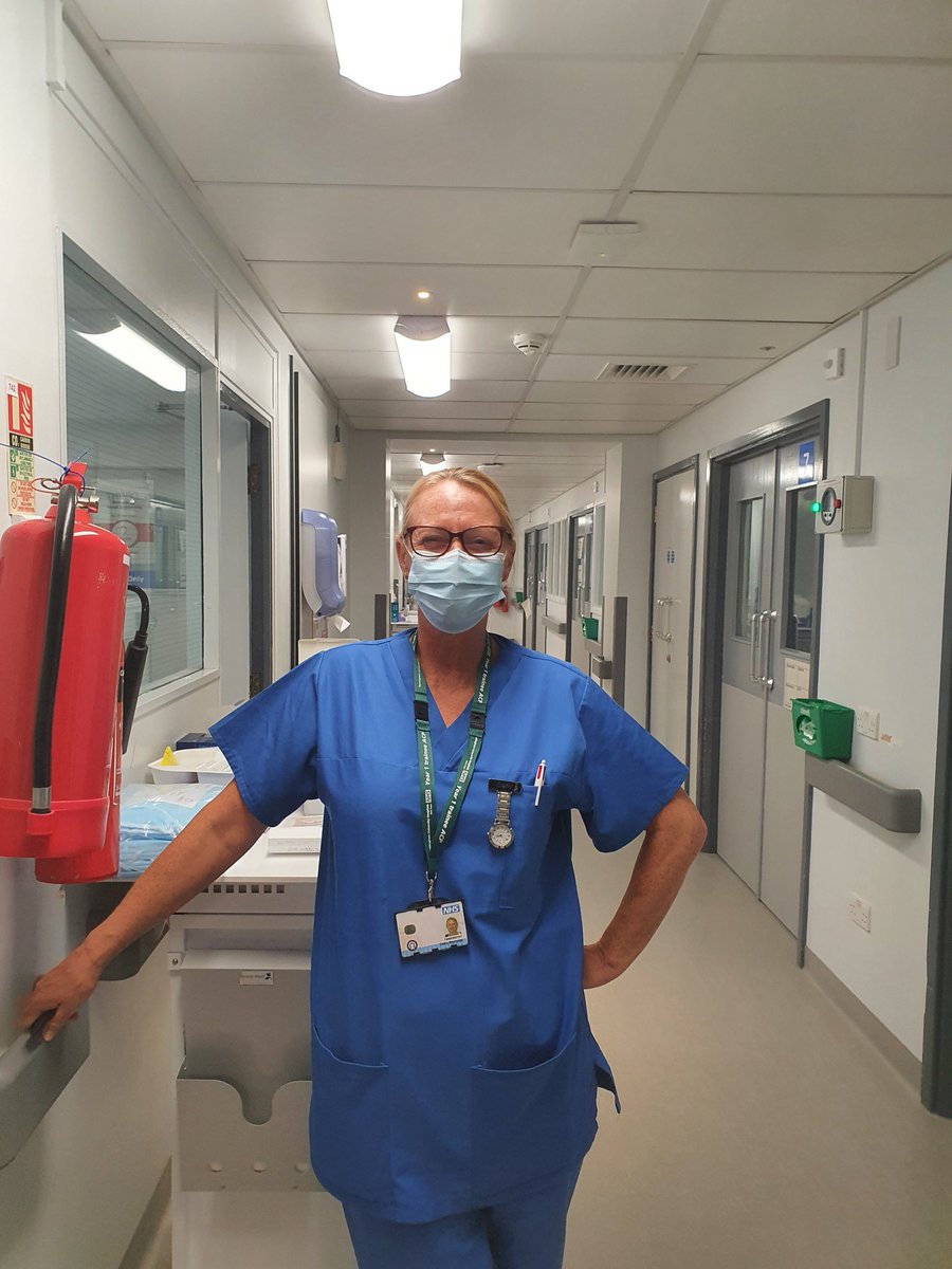 Welcome to Cathy who joins us on ARCU on her  rotational journey to complete her ACP training.
#teamarcu#acp
<a href="/NUH_Respiratory/">NUHRespiratory</a> <a href="/TraceyS84158159/">Tracey Stevenson</a> <a href="/nottmhospitals/">Nottingham University Hospitals</a>