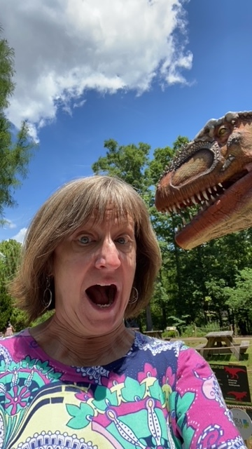 VLMuseum's tweet photo. Our staff love having dinos at the museum and can't pass up the opportunity for dino pictures! Show us your favorite dino selfie on the last day of the Jurassic Giants exhibit. π¦πΈ #VALivingMusuem #Dinos #Dinosaurs #Selfie #DinoDestination #DinoSummer https://t.co/050Q1Mnp0H