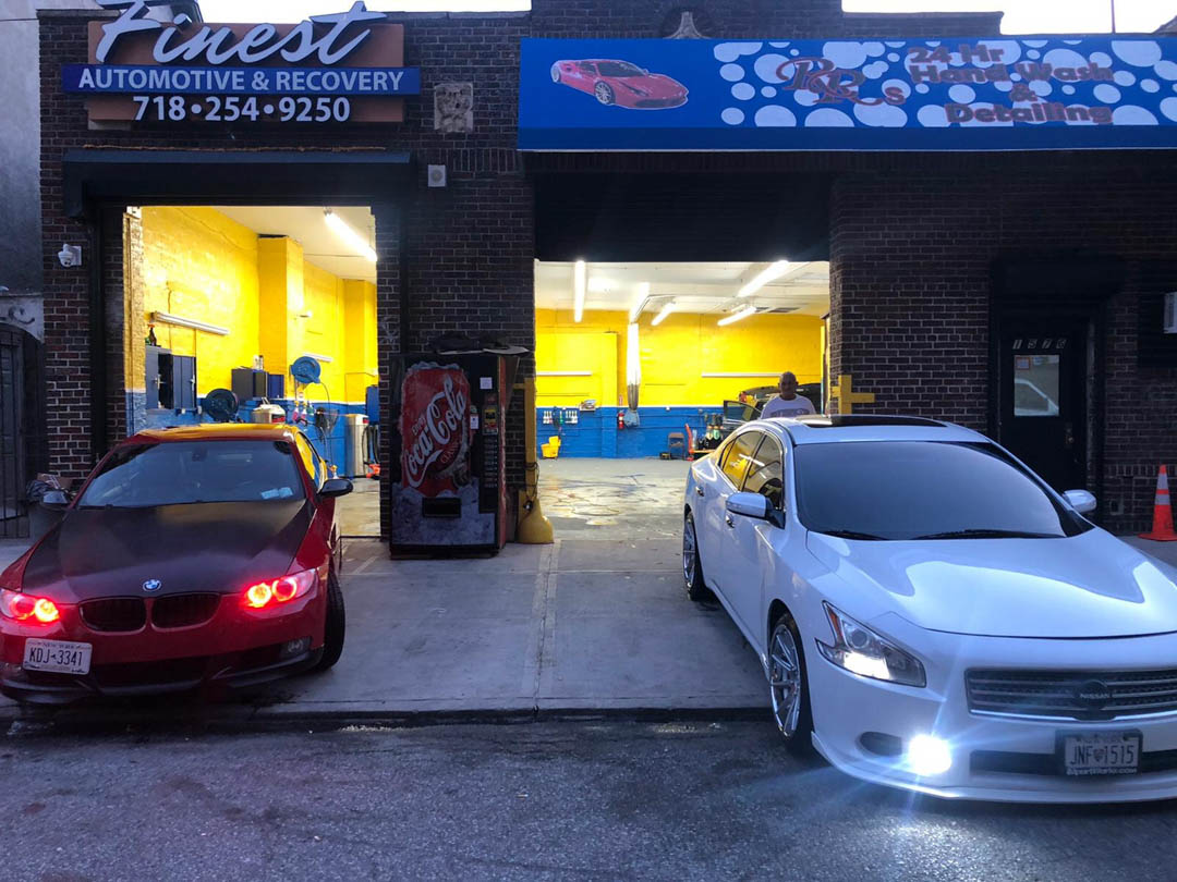 RR24hr's tweet photo. At R&amp;R 24hr Hand Car Wash and Detailing LLC., we are always doing everything we can to ensure we are providing only the best Ceramic Coating services for Brooklyn and the surrounding area. #CeramicCoating #CarScratchRemoval https://t.co/OVmu264oY2 https://t.co/d2WkWprJXT