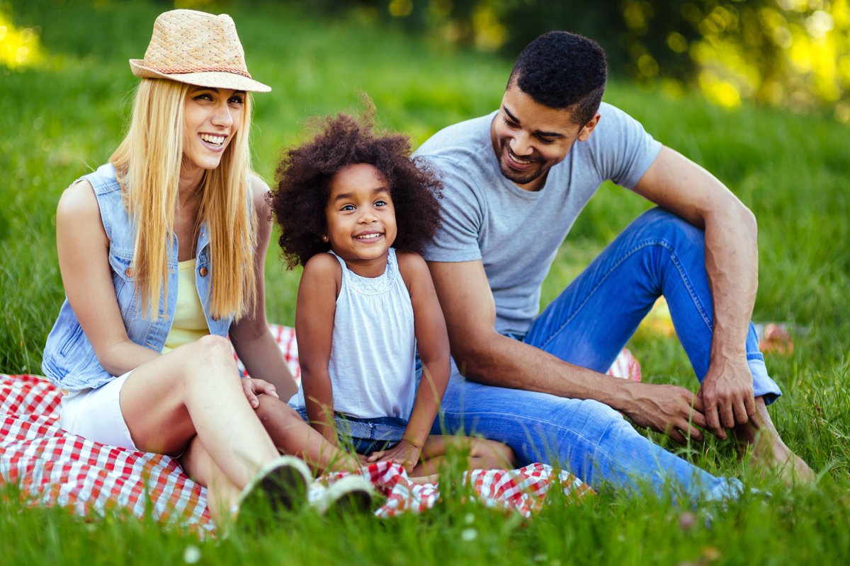 Bring your blankets and chairs for a #free outdoor screening of "Minions" at <a href="/SalamanderVA/">Salamander Middleburg</a> on Friday, Sept. 3, at 8:30 p.m. For more information, please call 540-326-4060. #middleburgva #loudoun #familyfun