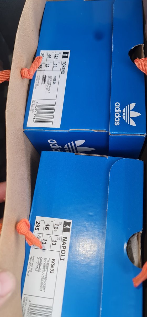 Ben_Rutherford9's tweet photo. When you tell yourself no more trainer for awhile, quick run out to meadowhall for some food. And I see size shop. Walks out 170 quid worse off. But least I got the torinos and napolies now ๐๐๐ #AdidasLife https://t.co/wyTGpo6bkJ