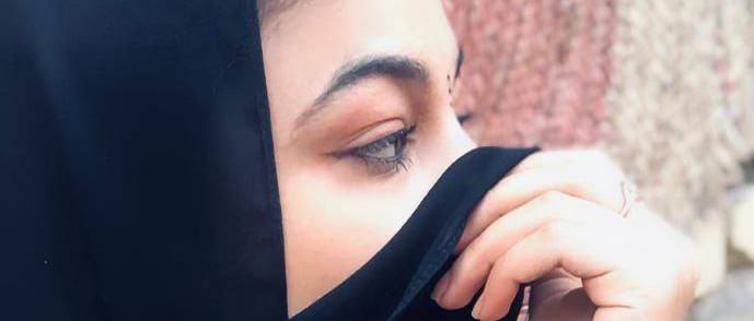 إنني أعرفُ جيدًا معنى أن يُضمد الإنسان نفسه بنفسه .