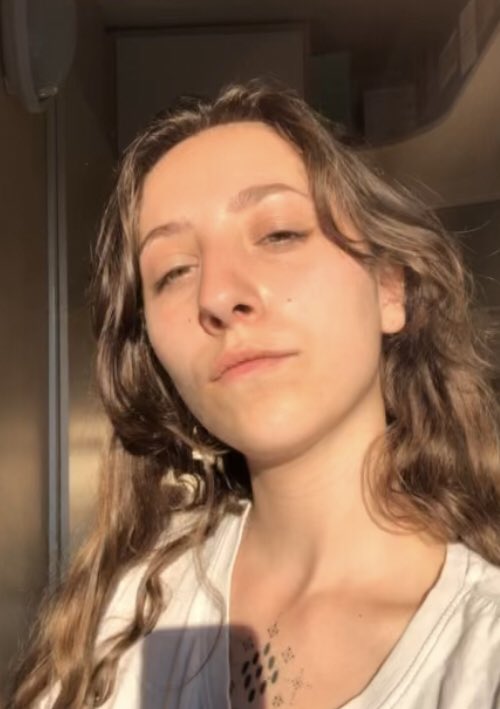 nemesis_deesse's tweet photo. Dispo pour une séance virtuelle ce soir les salopes 

Alors si tu veux une séance de frustration, humiliation ou feet exhibition on rampe tout de suite dans mes DM pour prendre rdv 💸

#femdom #findom #feetlovers #paypig #paypigneeded https://t.co/O2yNj5SVGW