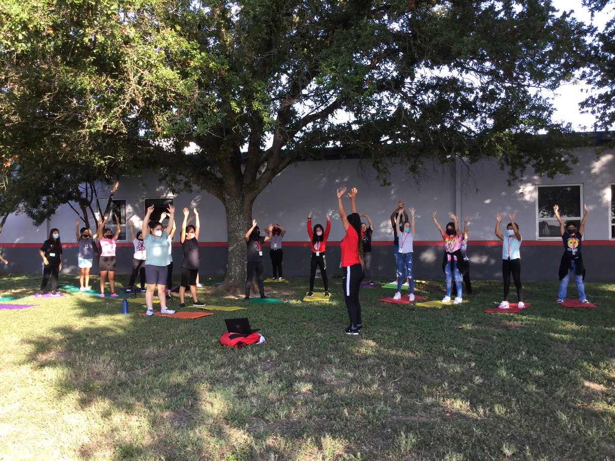 DVISD_DVMS's tweet photo. Guru Ms. Menefee and her first period Yoga class. #DVMSstrong young women learning stability and balance. #DVMSProud Shanti! https://t.co/8uP3tAi26W