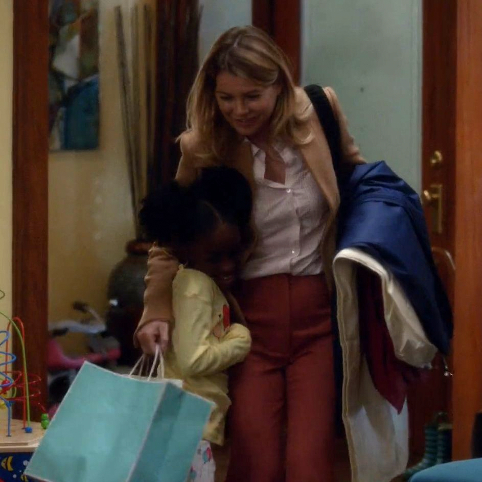 mrdrscrubcaps's tweet photo. grey's                          grey's 
anatomy s8                anatomy s15 https://t.co/gmQo3Q51VH