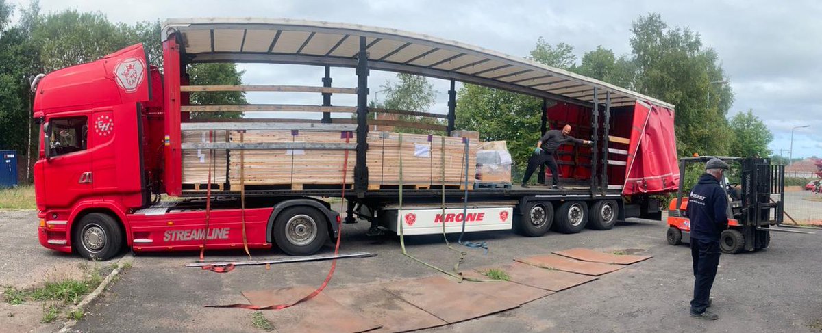 therocketgroup's tweet photo. The day has come! First exhibition stand to leave us since February 2019, heading to the Annual Autumn Fair 2021 for our client, Hembrandt. 

#events #exhibition #exhibitions #autumnfair #autumnfairbirmingham #hembrandt #hembrandtautumnfair https://t.co/hETuWOSUXV