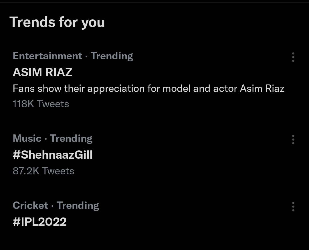 aww kinna pyara description twitter uncle.. :')

"fans show their appreciation for model and actor Asim Riaz" 

ASQUAD LOVE ASIM RIAZ