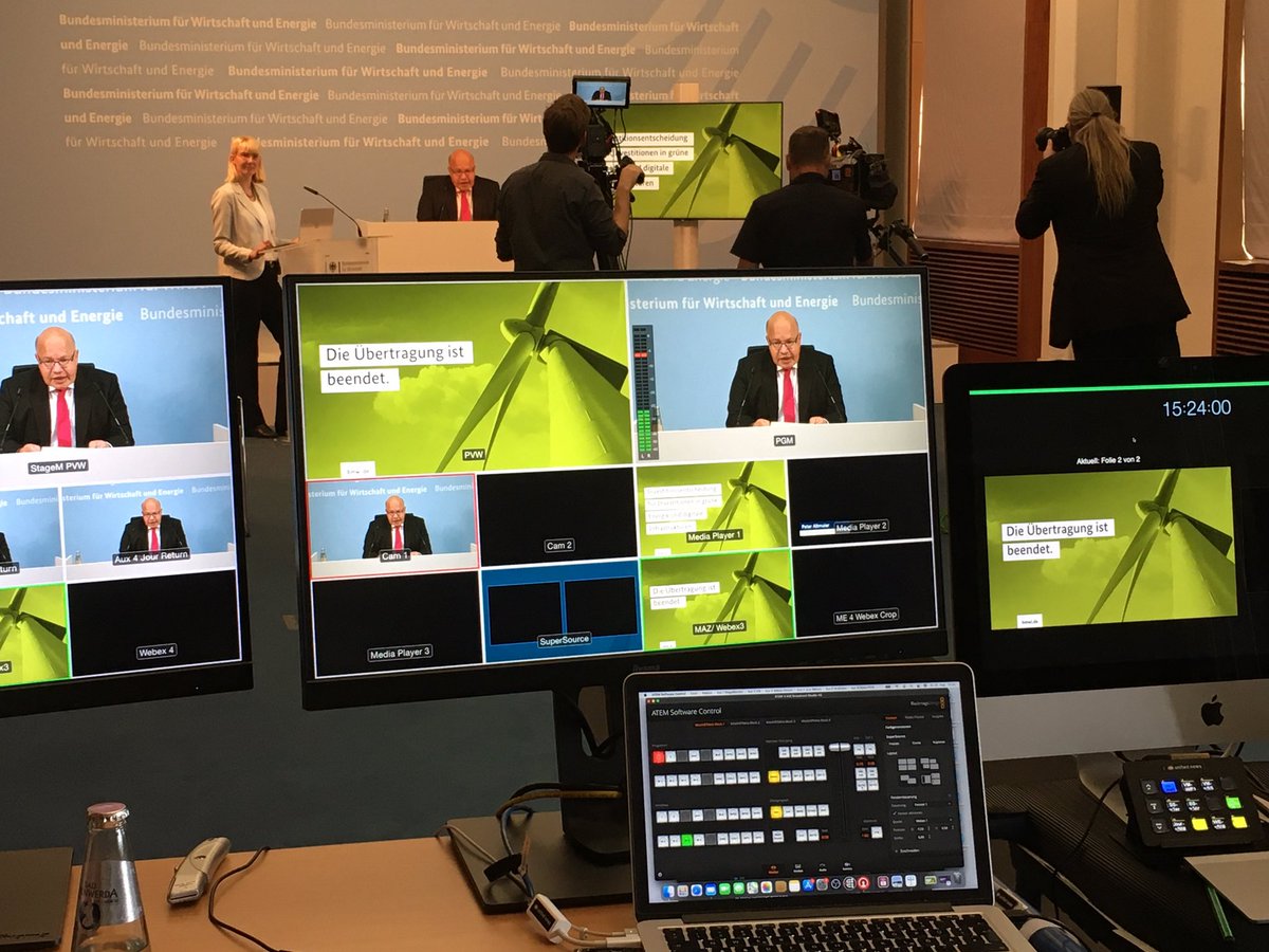 Tanja A. (@ny_tanja) on Twitter photo Für Bundeswirtschaftsminister <a href="/peteraltmaier/">Peter Altmaier</a> ist heute ein guter Tag für unseren Industriestandort: Arbeitslosenzahlen gesunken, kräftiger Wirtschaftsaufschwung, viele Investitionen in digitale + nachhaltige Technologien, z.B. #Google für 1 Mrd. €. Für Bundeswirtschaftsminister <a href="/peteraltmaier/">Peter Altmaier</a> ist heute ein guter Tag für unseren Industriestandort: Arbeitslosenzahlen gesunken, kräftiger Wirtschaftsaufschwung, viele Investitionen in digitale + nachhaltige Technologien, z.B. #Google für 1 Mrd. €.